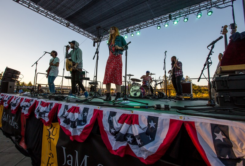 Band on JaM Cellars stage